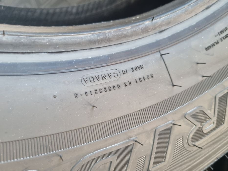 Vand anvelope vara noi 255 70 18 Bridgestone