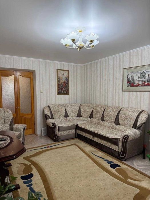 Продам 3 комн. квартиру, в самом Центре
