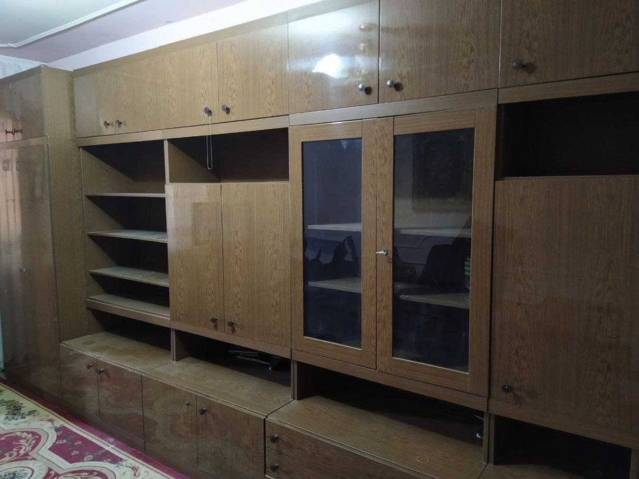 Зальняя стенка, тремо и шкаф