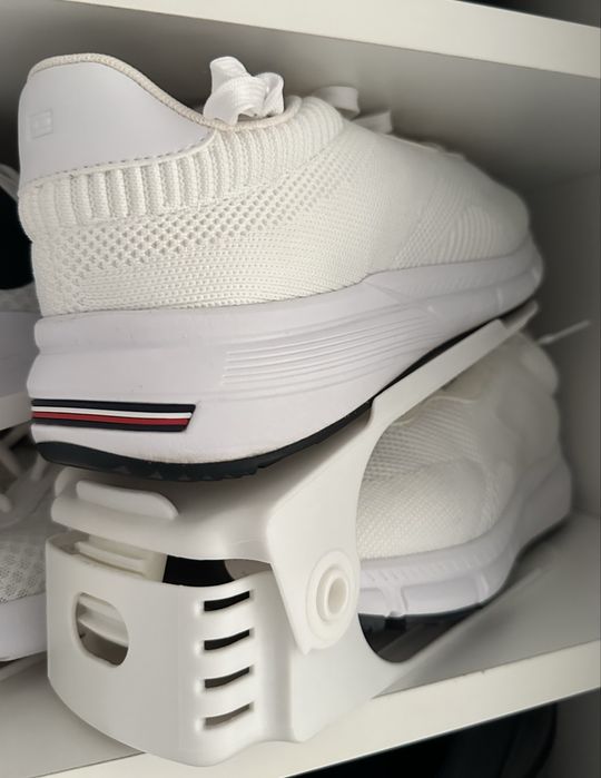 Adidasi Tommy Hilfiger originali!! Marimea 42