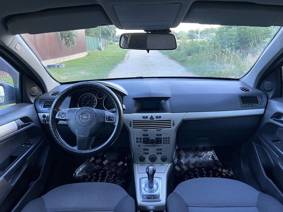 OPEL Astra 2009 — imagine 5