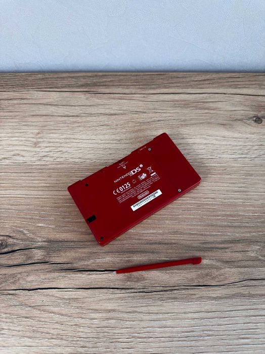 Продам прошитую Nintendo DSi 4Gb | Нинтендо