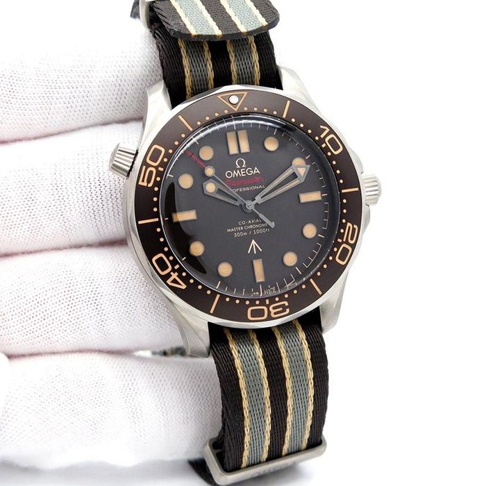 Omega Seamaster James Bond 007