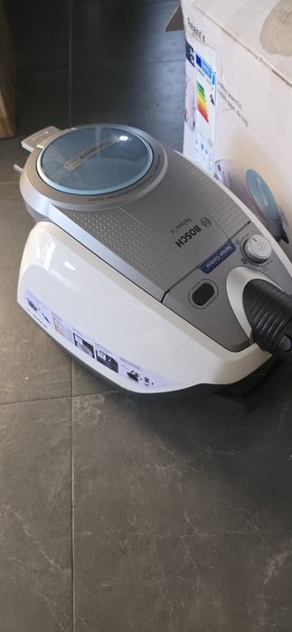 Aspirator fără sac BOSCH Relaxx'x ProSilence