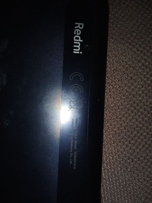 Продам на запчасти смартфон Redmi 9A