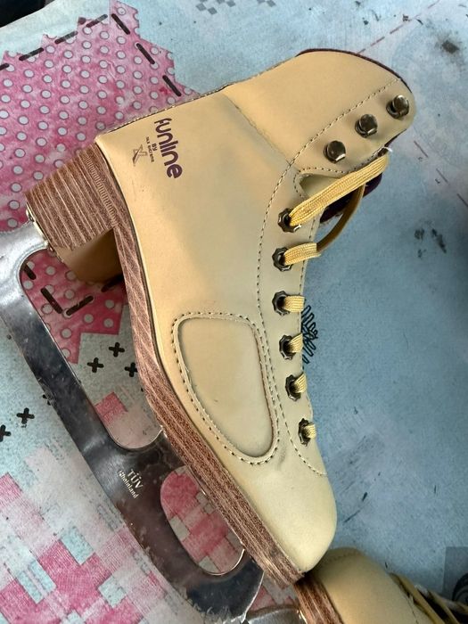 Коньки детские новые