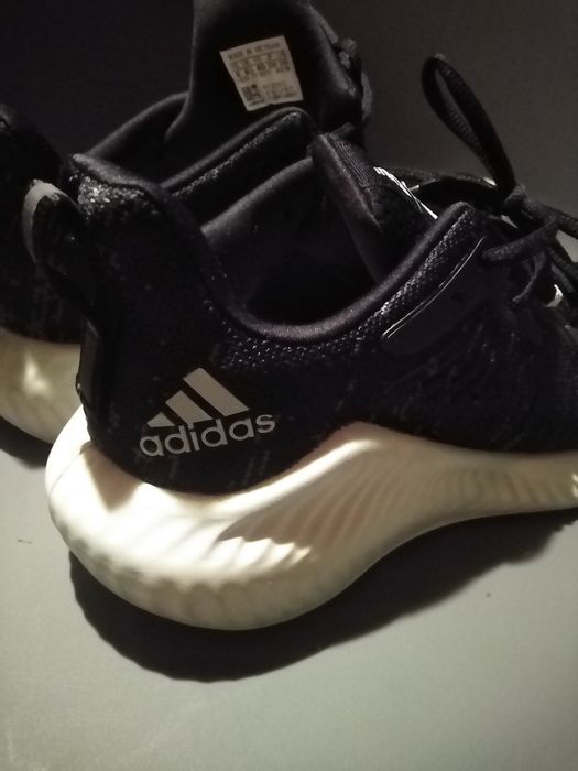 Маратонки Adidas parley