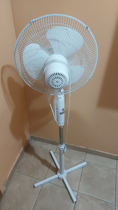 Вентилятор рабочии за 5500 тенге