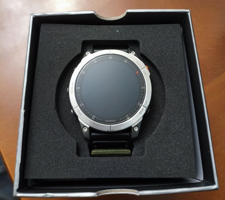 Смарт часовник Garmin Epix gen 2