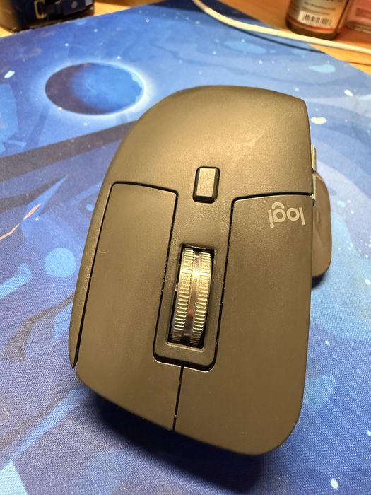 Kit Logitech MX Keys S Combo - Mouse MX Master 3S + Tastatura MX Keys S + Palmrest