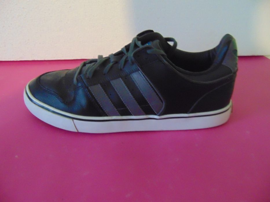 Adidas номер 44 Оригинални мъжки кецове