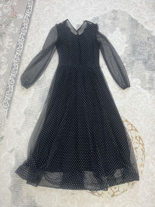 Черное женское платье