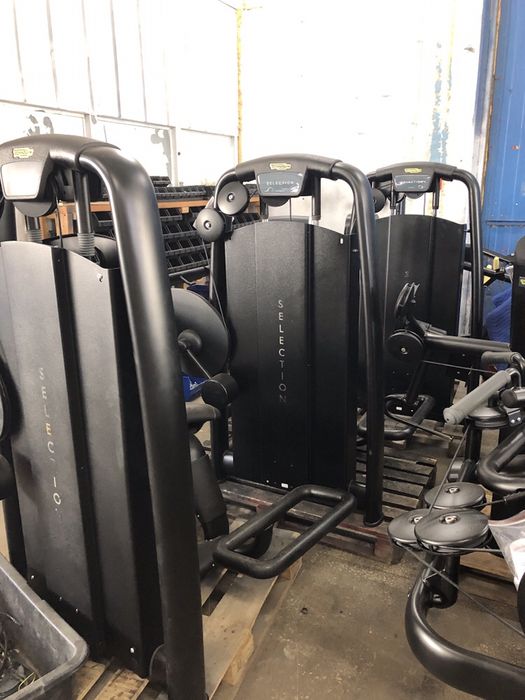 Aparate Fitness technogym selection line