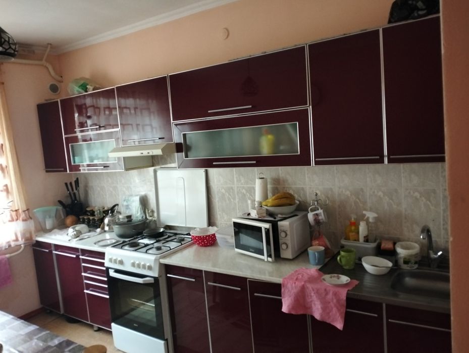 Продам кухонный гарнитур
