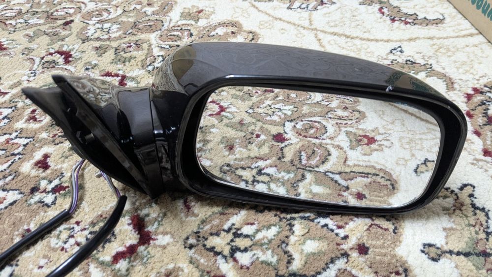 Продам зеркала Камри 30