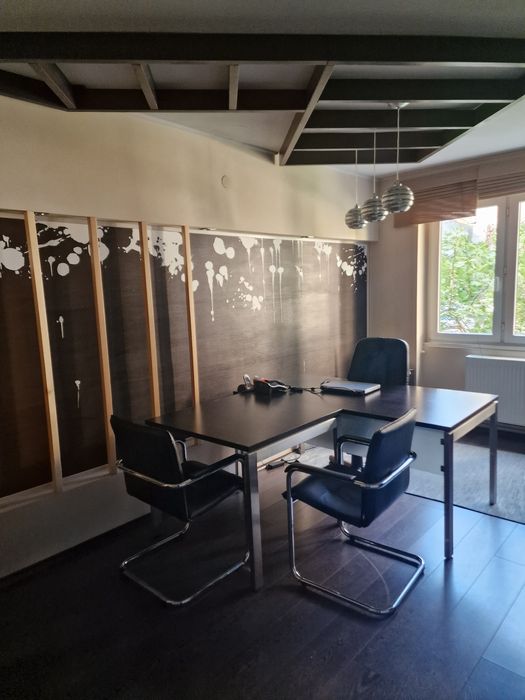 Vand 2 apartamente pe str.N.Grigorescu cu intrare direct din stradar