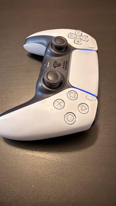 Controller PS5 DualSense – Ca nou, foarte puțin folosit