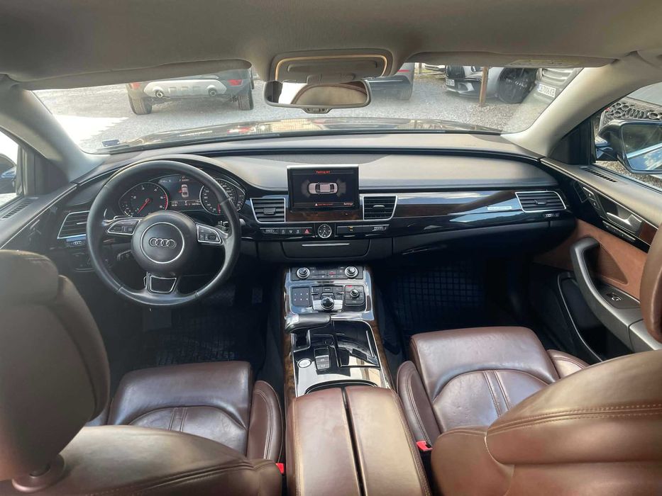 Audi A8 3.0TDI Matrix