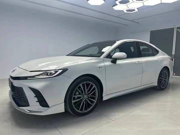 Toyota Camry 2.5 Hybrid