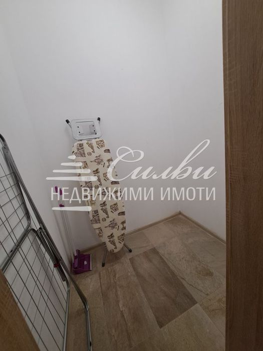 Продава се Тристаен апартамент в Шумен, Пазара - 110 кв.м за 1800 €/кв.м - Снимка #7