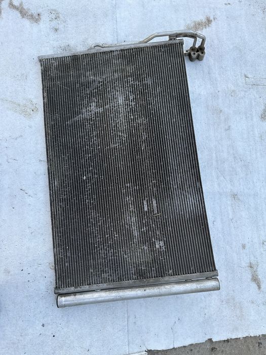 Radiator ac .tragher vw touareg 7p.cod:7p0820411.b.7p6805594.