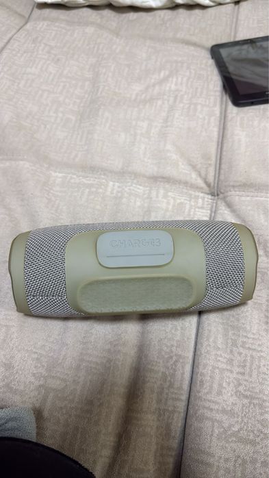 JBL колонка charge 3