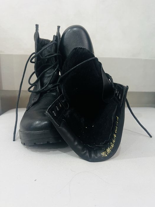 Берцы зиние,41 размер