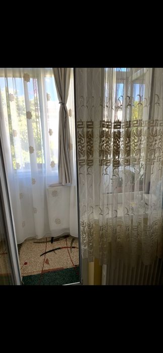 Vand Garsoniera / in zona micro 17