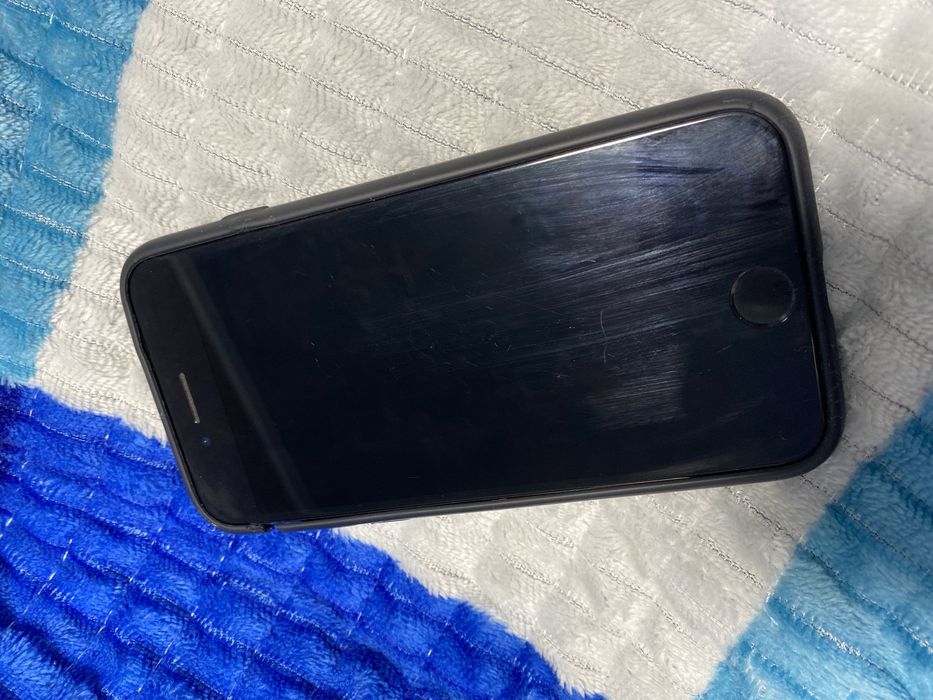 iPhone 7 без гарантии