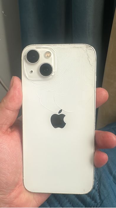 Продам 13 айфон 256гб