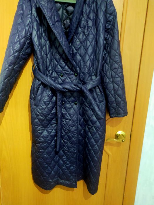 Продам женский демисезонный плащ