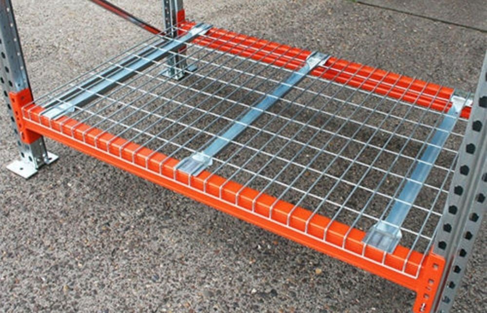 Polite plasa cu 3 calareti  stoc 500buc