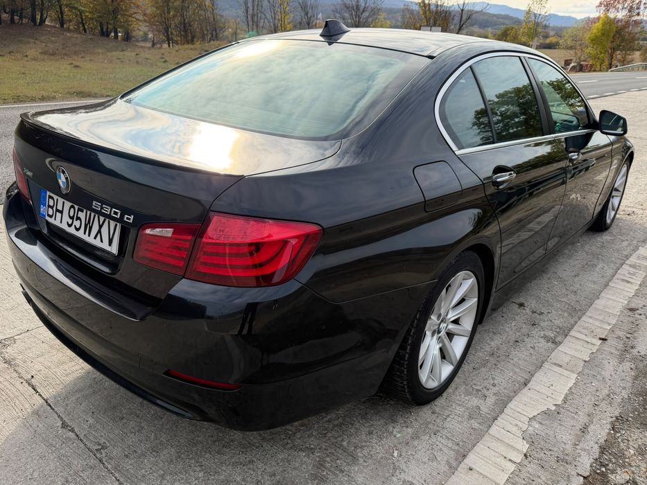BMW Seria 5 2012 — imagine 5