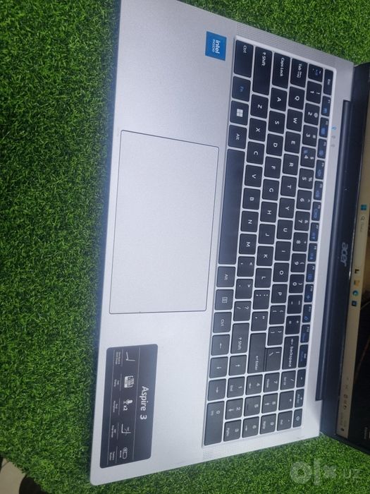 Acer noutbuk Celeron N4500 8GB RAM 256GB SSD tezkor va arzon 1 oy kafo