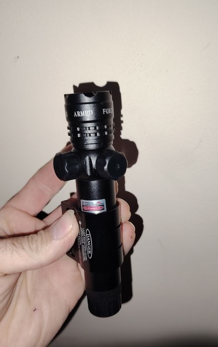 Милтик Притсели учун лазер