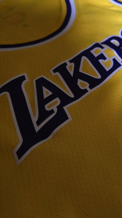 Nike Dri-Fit NBA Los Angeles Lakers 2020/21 Swingman Jersey