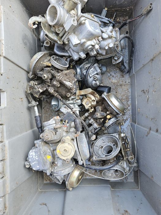 Jucarii mikuni carburator