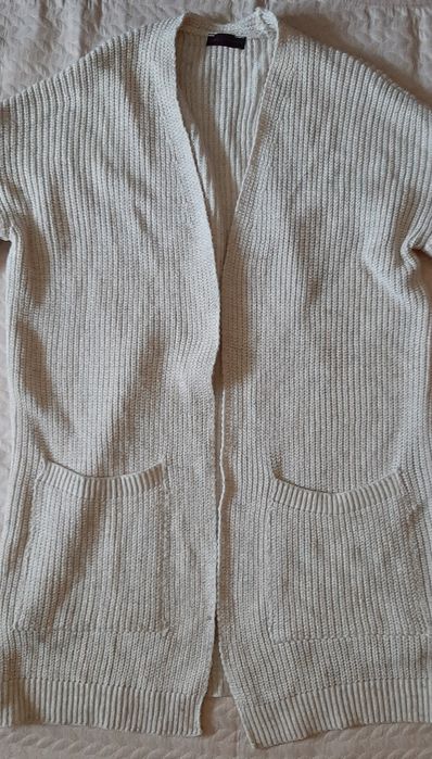 Cardigan  marimea 40/42, nou fara eticheta