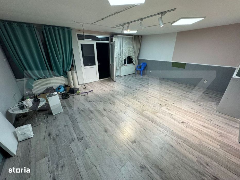 Spatiu comercial, 100 mp cladire, 200 mp curte/parcare, zona Frumoasa