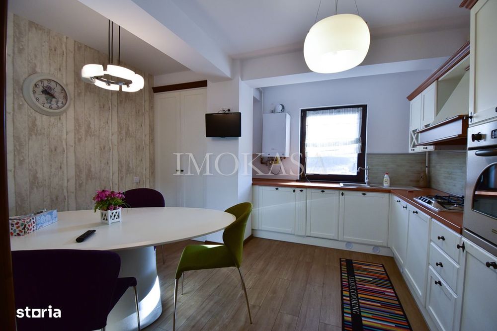 Apartament 3 camere , 97 mp, cu vedere spre Parcul Sub Arini