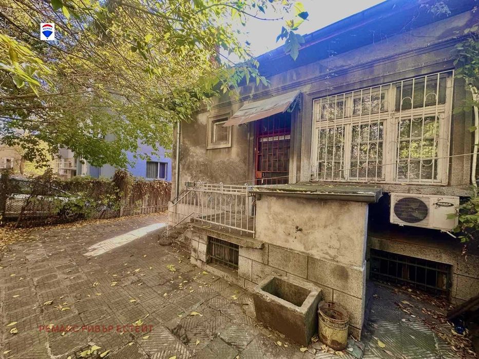 Продава се Къща в Русе, Широк център - 97 кв.м за 1730 €/кв.м - Снимка #2