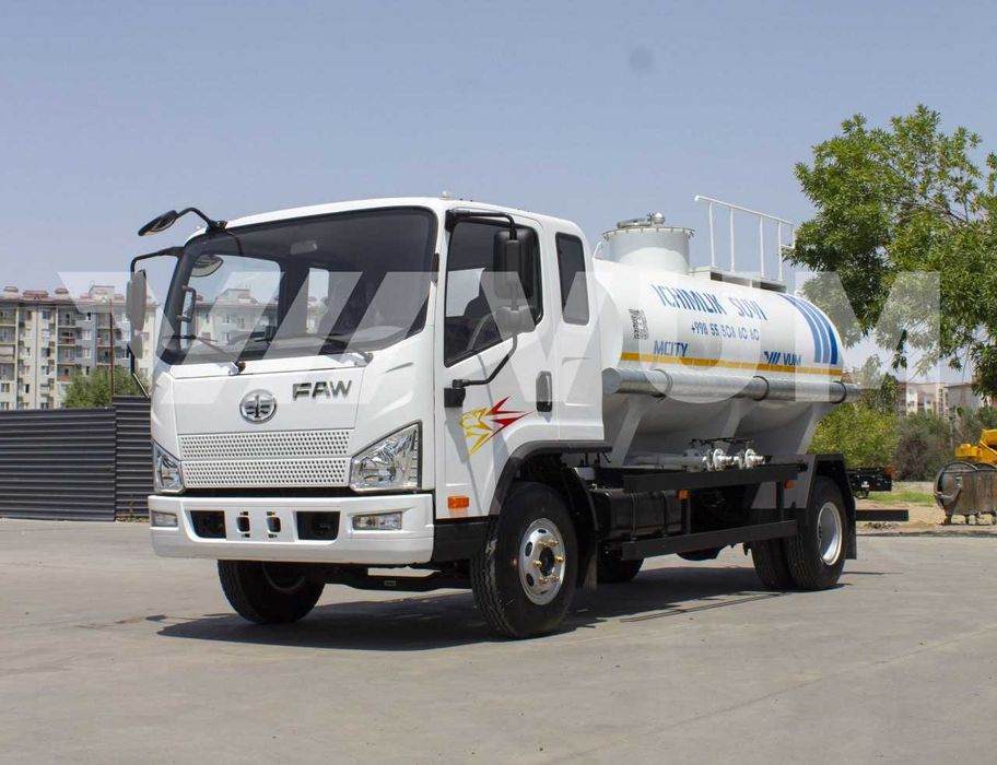 Водовоз  FAW Tiger V 4х2 6м³