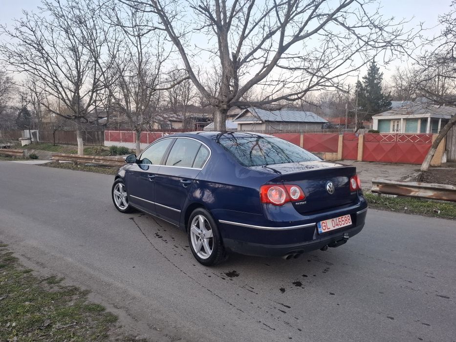 Vand Volkswagen pasat berlina//2010 euro 5