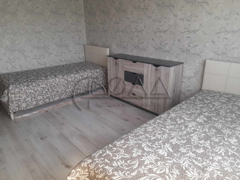 Продава се Тристаен апартамент в София, Слатина - 95 кв.м за 1990 €/кв.м - Снимка #7