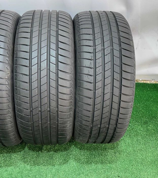 4бр 215/50r17 BRIDGESTONE летни