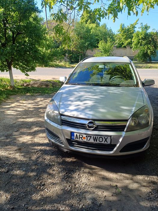 Vând Opel astra H