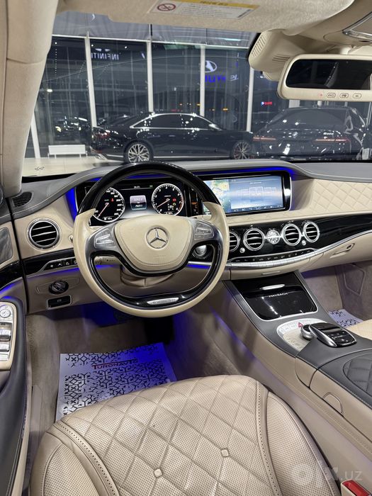 Mercedes Benz W222 S600 V12 Maybach