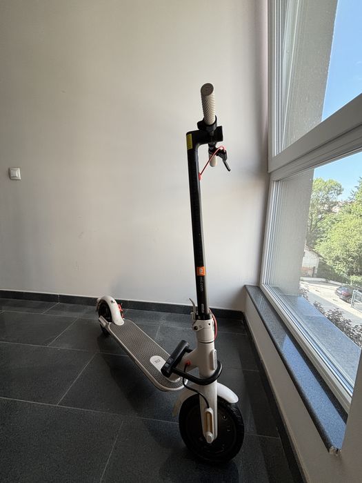 Xiaomi scooter 3 електрическа тротинетка