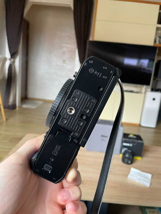 Фотоапарат Nikon ZF + Nikkor Z 40mm F2 - Гаранция! (5000 кадъра)