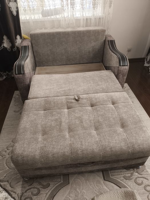 Мягкой мебель,  диванчик